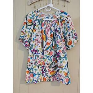 Tucker Floral\Fruit Pattern Top Size Large Ladies